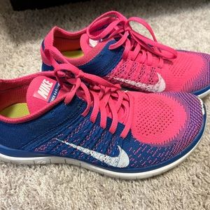 NIKE FREE 4.0 FLYKNOT SNEAKERS